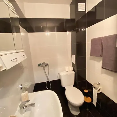 By Thе Sea Apartamento