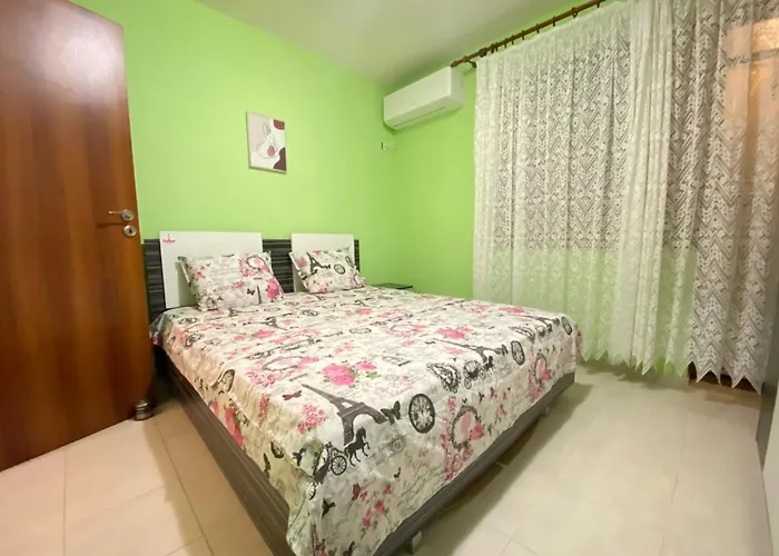 Apartament By Thе Sea Warna