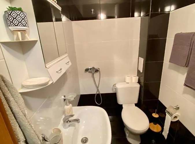 By Thе Sea Apartament Warna